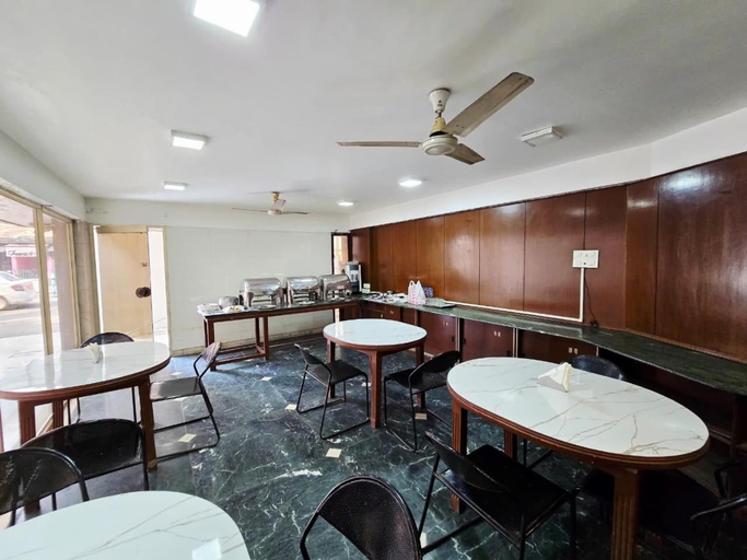 Food & Drinks 5, Hotel Akashdeep, Kolkata