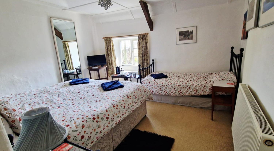 Bedroom, The Northmore Arms, Devon
