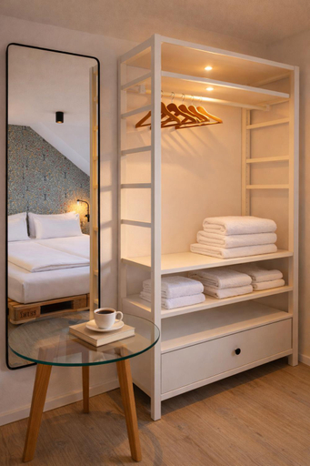 Bedroom 2, Hofgut Stefan - BIO, Bodenstandig, Bodensee, Bodenseekreis