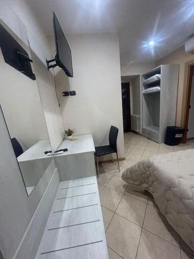 Room 5, kalgheros, Agrigento