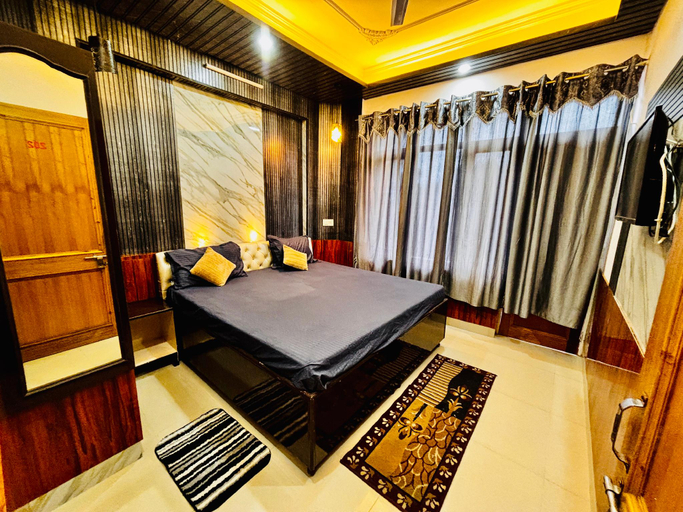 Bedroom 2, Kudrat homestay, Shimla