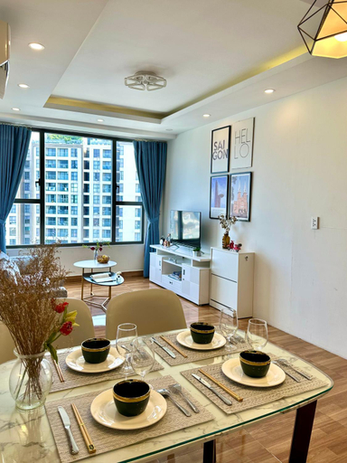 Others 3, SUN Apartment - Millennium Spacious Aparts, Pool and CENTRAL Location, District 4