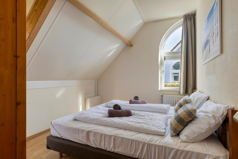 Bedroom 2, Vakantiewoning Banjaard, Noord-Beveland