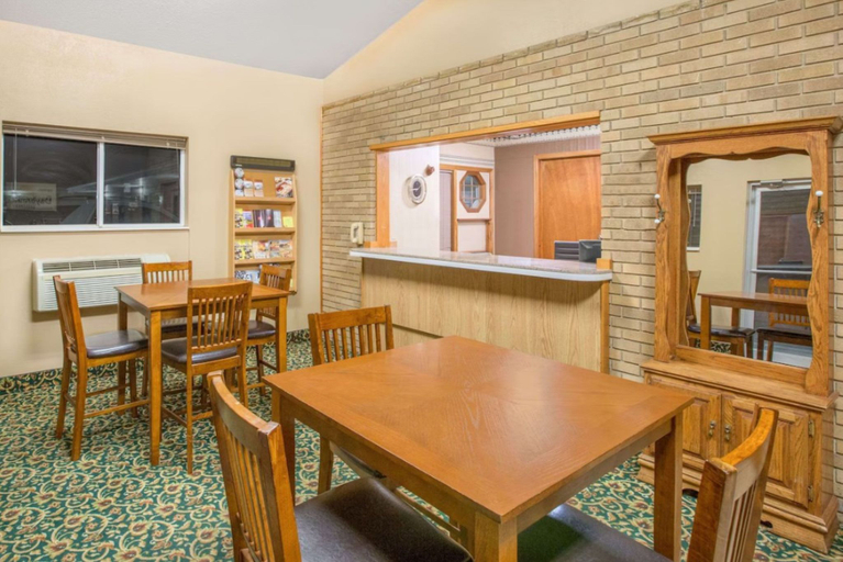 Public Area, Days Inn by Wyndham Worthington, Nobles