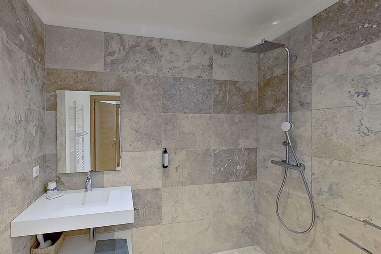 Bathroom 4, Bergeries de l'Argiale, Corse-du-Sud