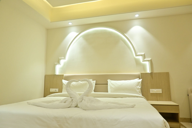 Room 5, Simran Sarovar Hotel, Satna