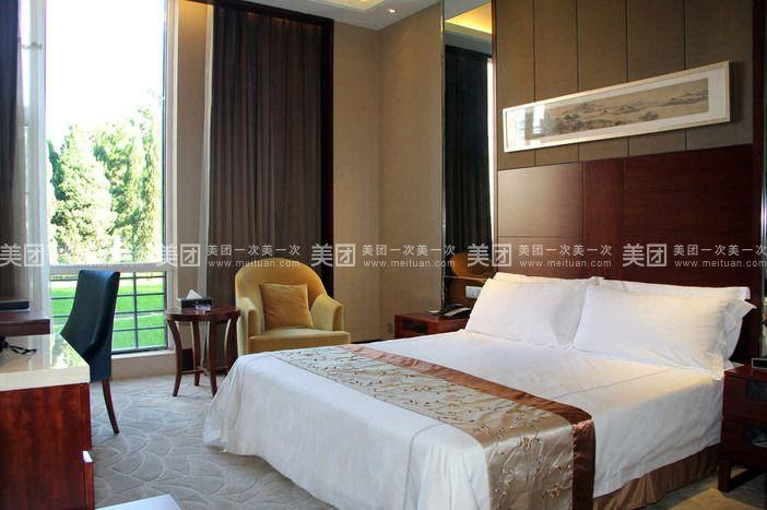 Bedroom 2, Liaoning Friendship Hotel, Shenyang
