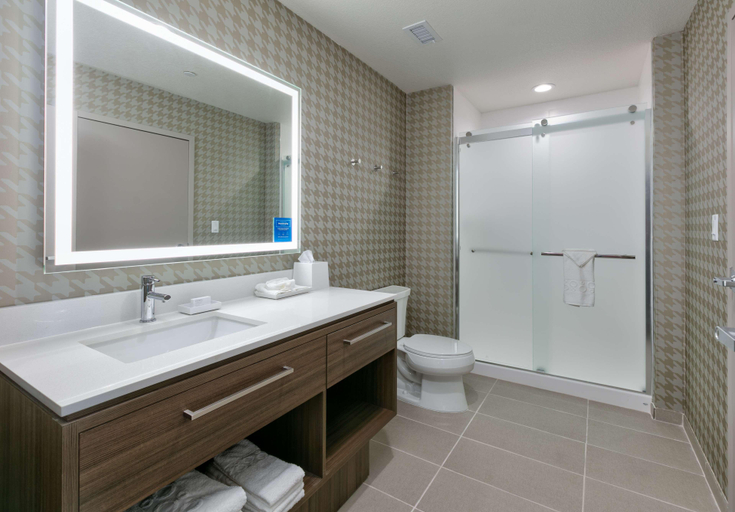 Bathroom 4, Home2 Suites By Hilton El Campo, Wharton