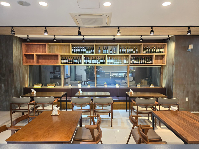 Food & Drinks 5, Narsha Tourist Hotel, Yeosu