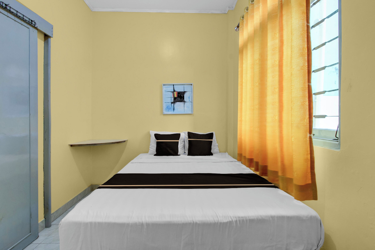 Room 5, OYO 95136 Jec Plumbon Homestay Syariah, Bantul