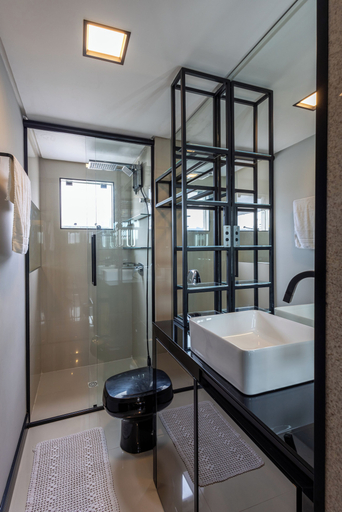 Bathroom 3, Nilmare Apart Hotel, Itapema