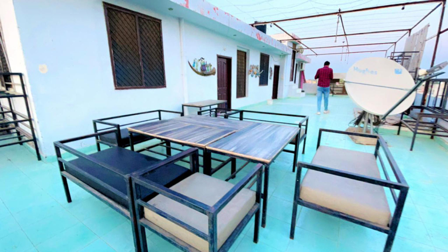 Public Area, Goroomgo Black Hawk Jodhpur, Jodhpur
