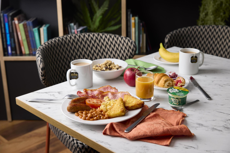 Food & Drinks 5, Travelodge Blackpool South Shore, Blackpool