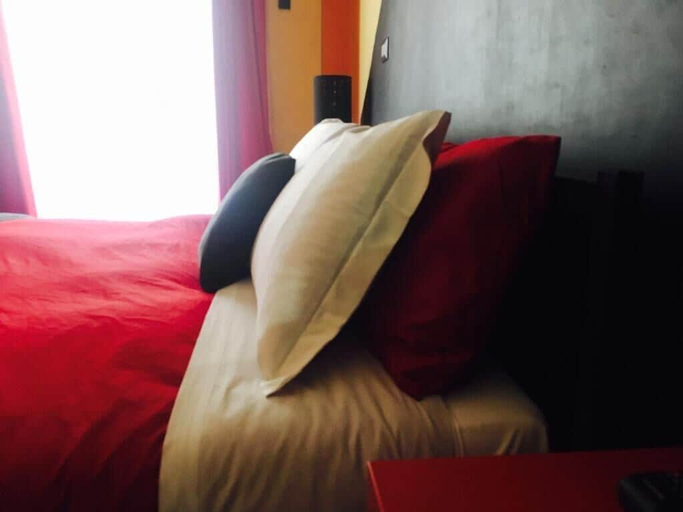 Room 2, I 4 Elementi, Napoli
