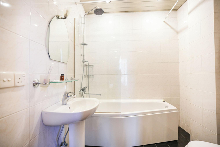 Bathroom 4, Andza Tbilisi Hotel, Tbilisi