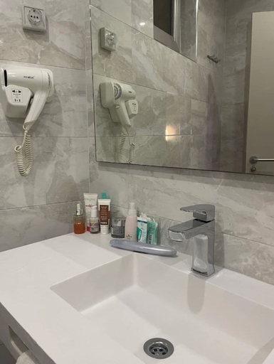 Bathroom 3, Hotel Sidi Yahia, Kouba