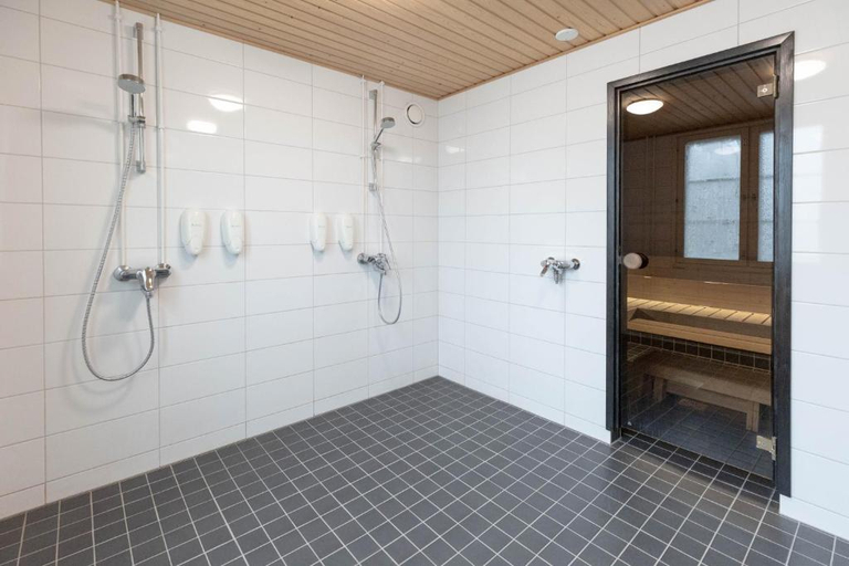 Bathroom 3, Hotel Jokipuisto, Kymenlaakso