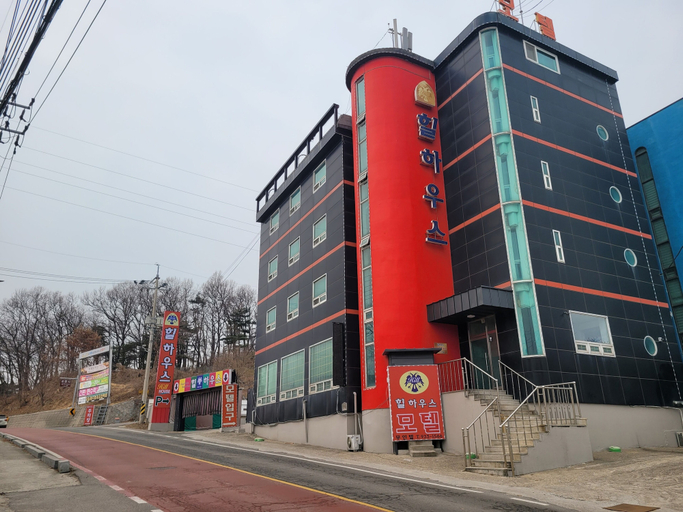 Exterior, Hillhouse, Ganghwa