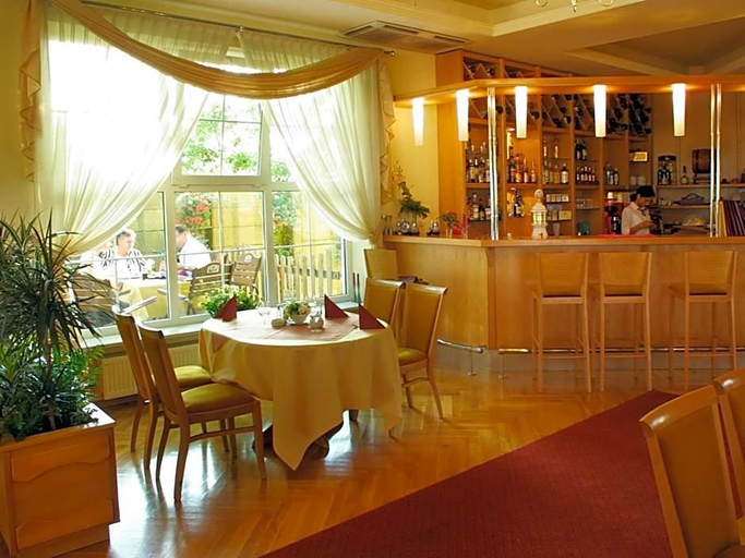 Food & Drinks 5, Bielany, Środa Śląska