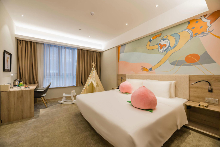Bedroom 2, Atour Hotel Shanghai Xujiahui Meiying, Shanghai