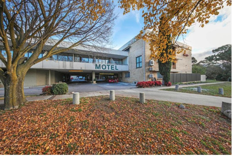 Exterior & Views 2, Belconnen Hotel & Serviced Apartments, Canberra
