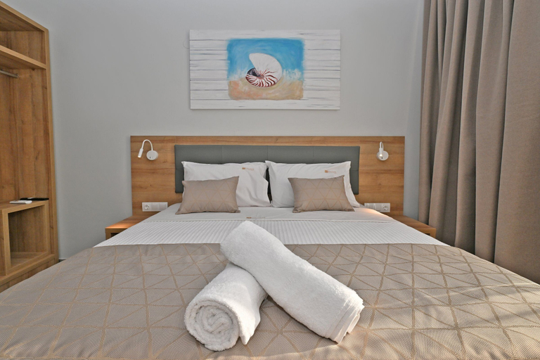 Bedroom 4, Maltepe Luxury Accommodation, Central Macedonia