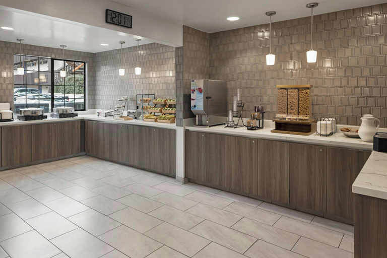 Food & Drinks 4, FOUND Hotels, Santa Barbara, Series by Marriott, Santa Barbara