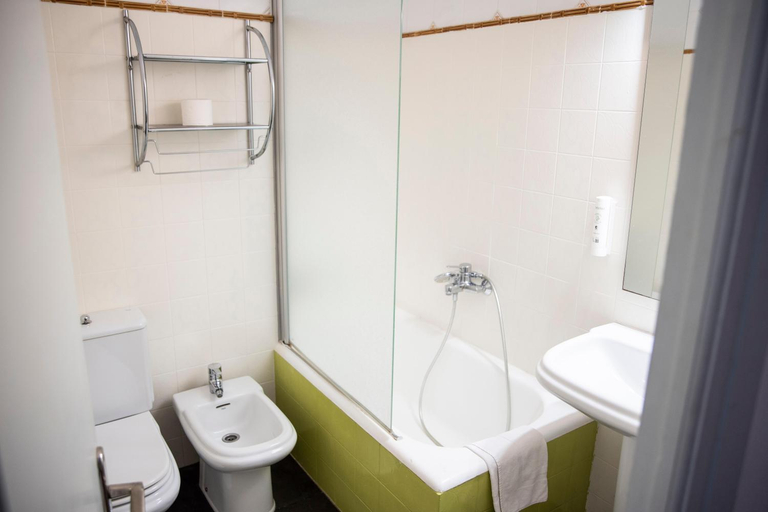 Bathroom 5, Bluesea Noja, Cantabria