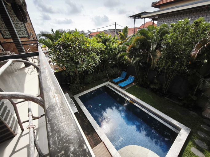Outdoor pool 2, Sun Homestay Canggu, Badung