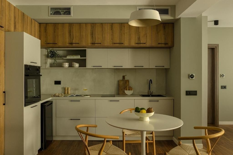 Private kitchen 3, The Offset, Epirus