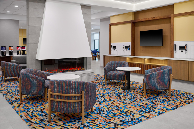 Public Area 3, Hampton Inn by Hilton Lincoln Downtown, Lancaster