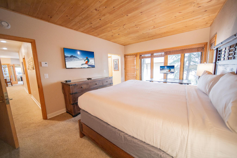 Bedroom 2, Chateaux DuMont 2709, Summit