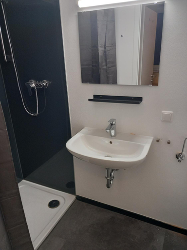 Bathroom 2, Hotel Amy, Regensburg