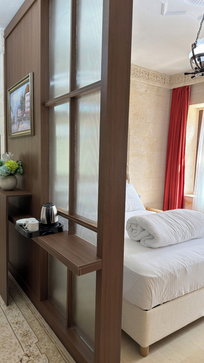 Bedroom 2, Turabdin Hotel, Midyat