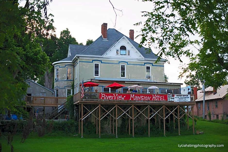 Exterior & Views 5, Riverview Mansion Hotel, Pope