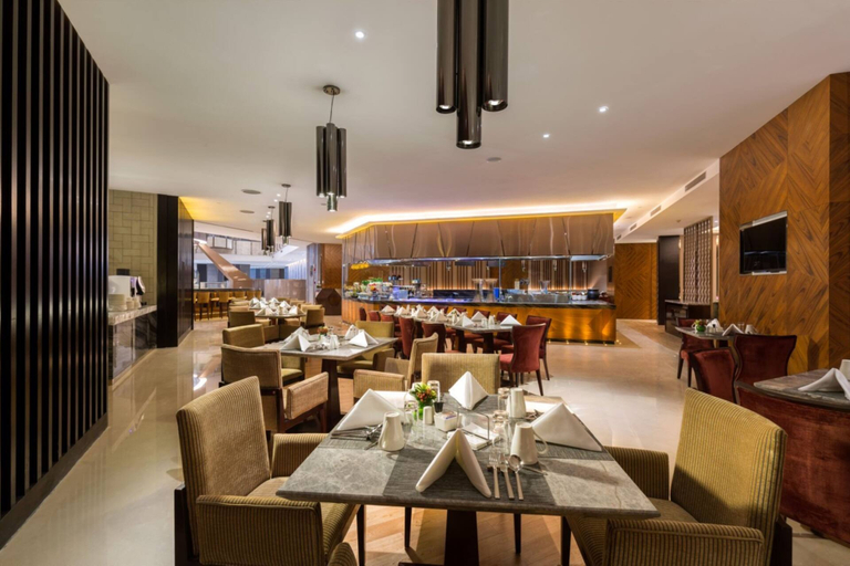 Food & Drinks 5, Hilton Chengdu, Chengdu