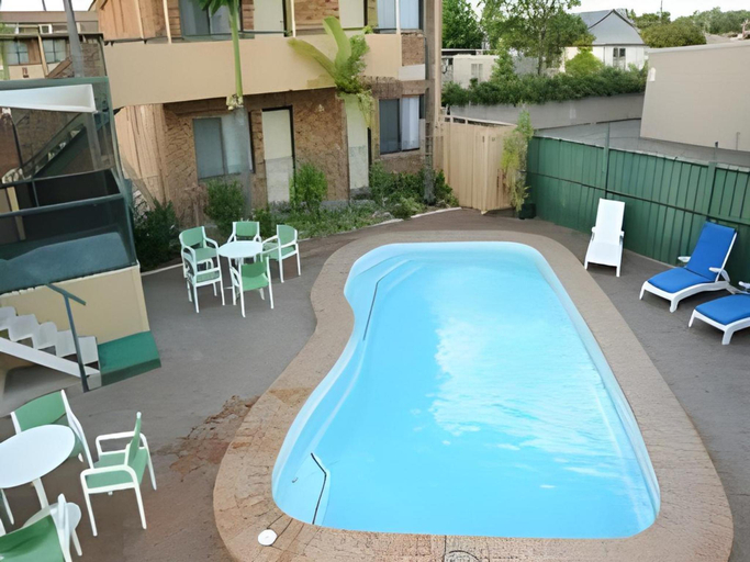Sport & Beauty, Spa Village Travel Inn, Moree Plains