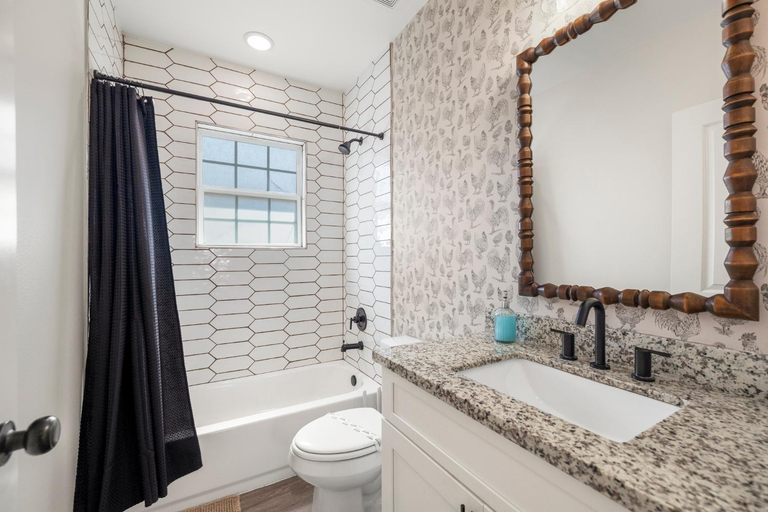Others 5, Pythagoras Place at East End Revitalized, Houston
