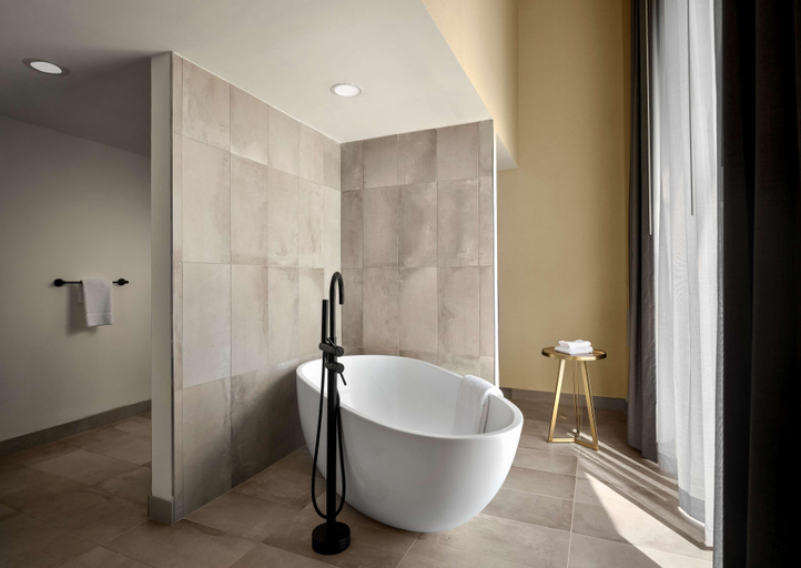 Bathroom, The Landing At Hampton Marina Tapestry Collection, Hampton