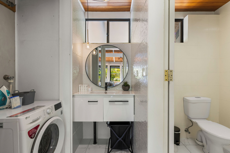 Bathroom 4, Nautilus Beach Resort by Charlesworth, Coffs Harbour - Pt A