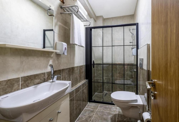 Bathroom 5, Diamond Beyazıt Hotel, Fatih