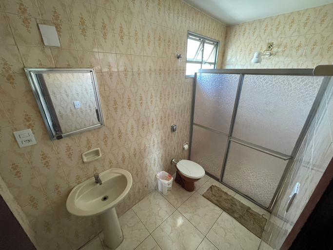 Bathroom 2, Hotel São José, Patos de Minas
