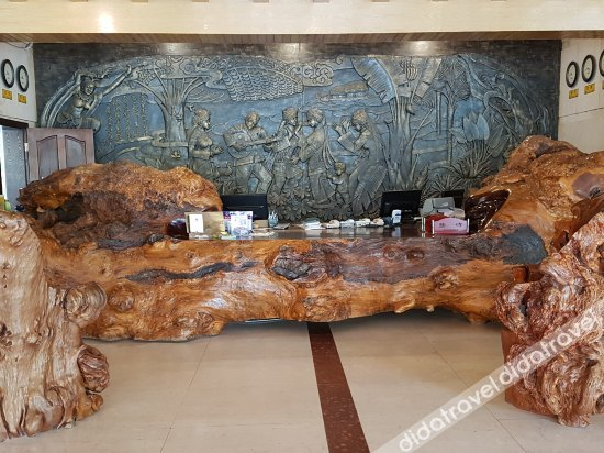 Others 3, Yunti Hotel, Honghe Hani and Yi