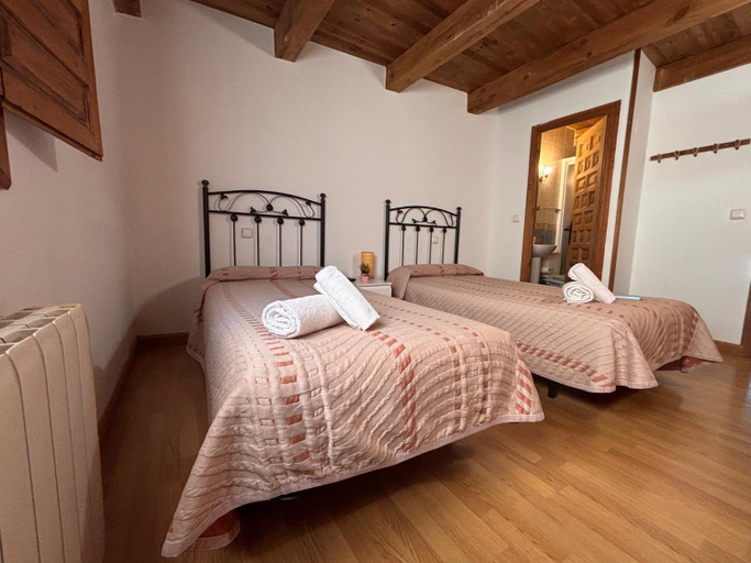 Bedroom 2, El manzano, Burgos