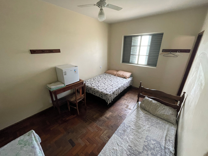 Room 5, Hotel São José, Patos de Minas