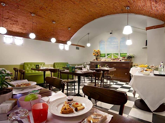 Food & Drinks 5, Graziella Patio Hotel, Arezzo