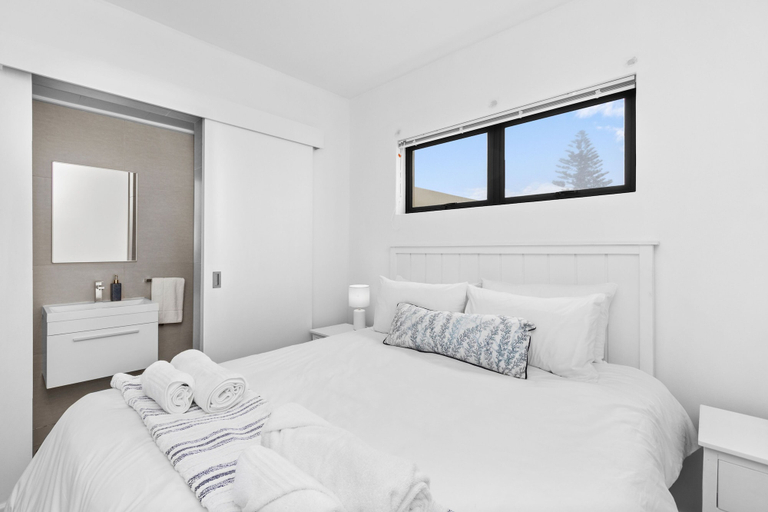 Interior 3, Beach Break Two, City of Cape Town
