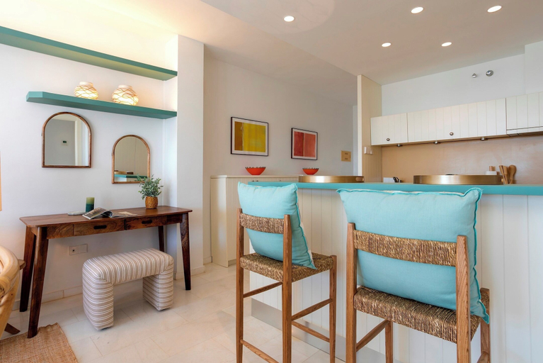 Bedroom 3, Beachfront Apartment in Puerto Banus. Playa Rocio, Málaga