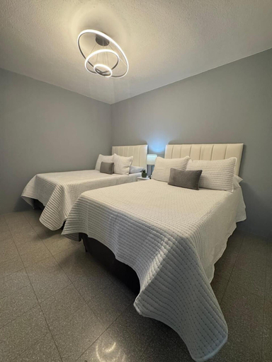 Bedroom 5, Ayari, ZONA 10