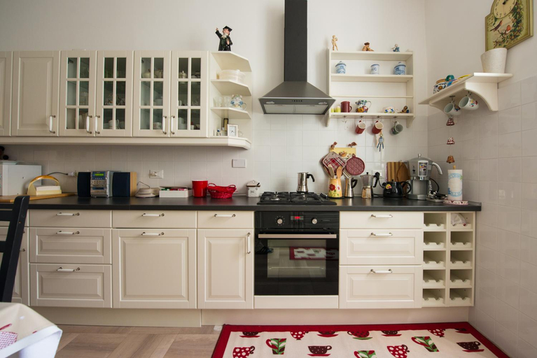 Others 2, B & B Antico Borgo Teresiano, Trieste